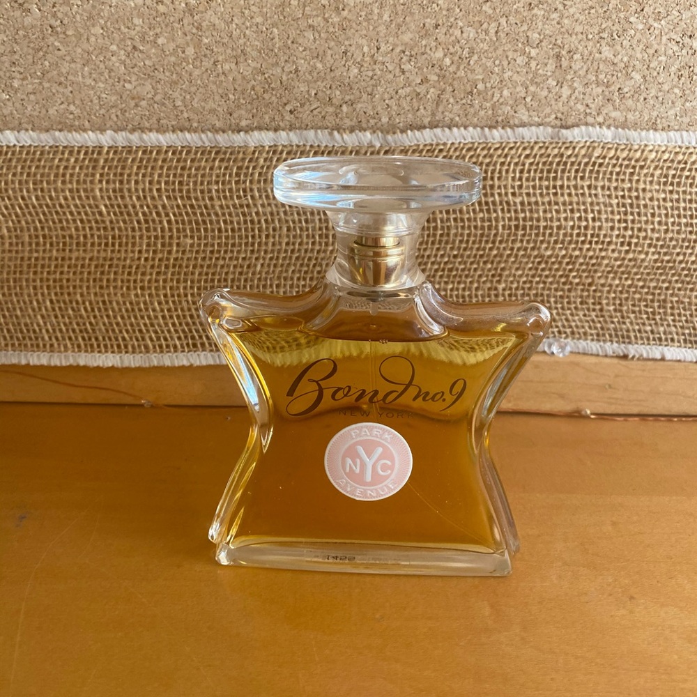 Bond No 9